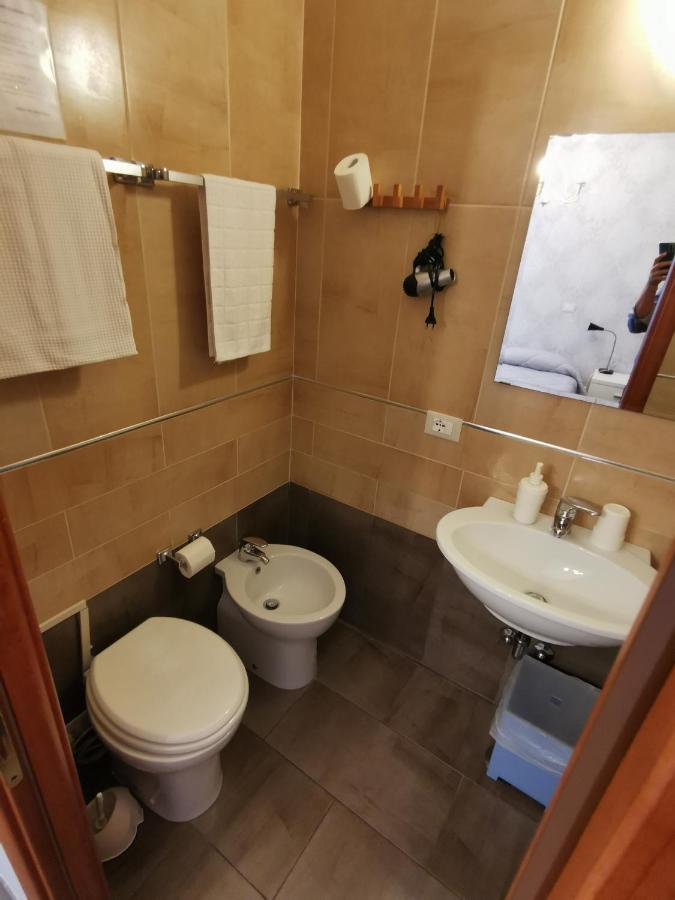 Bed And Breakfast Piramide Rome Extérieur photo